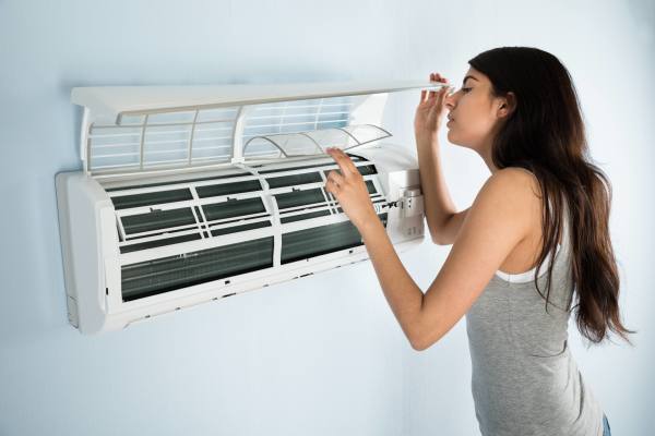 How to Clean an Air Conditioner Filter | Get Set Clean